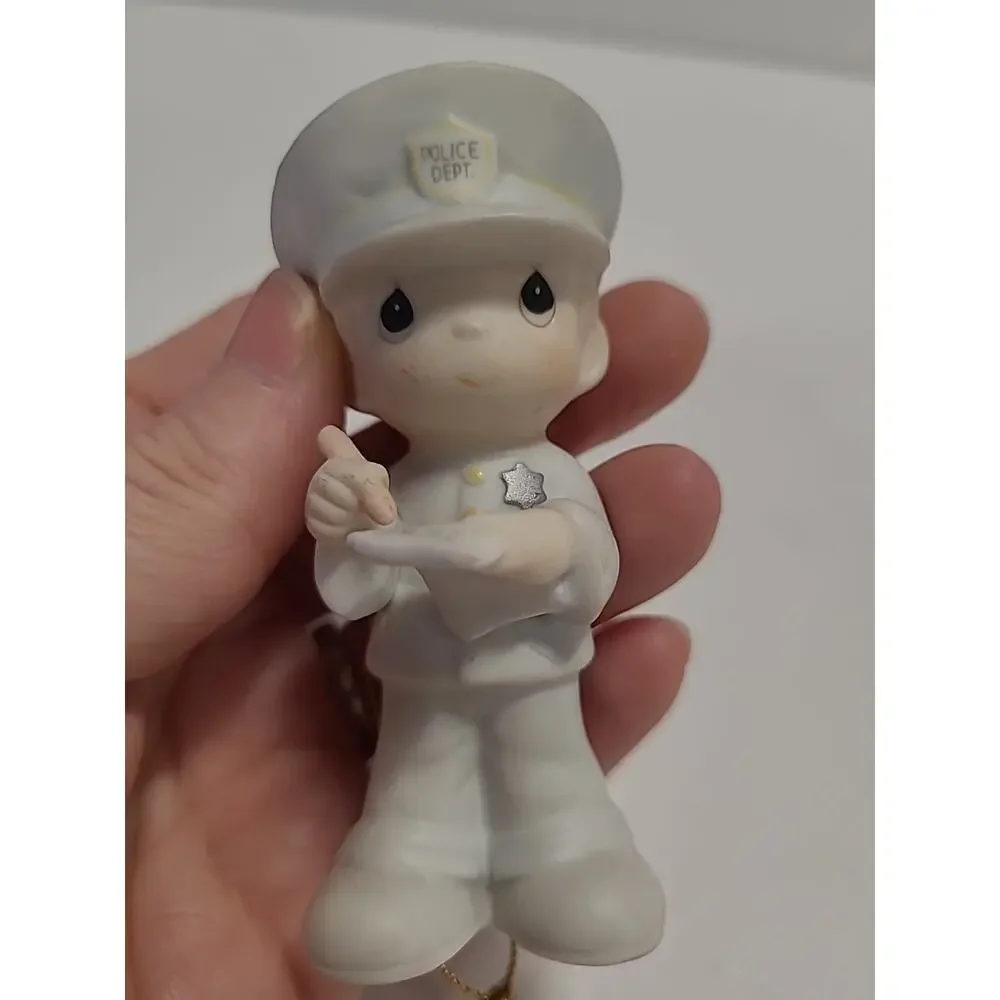 Precious Moments Trust And Obey Vintage Christmas Ornament 1986 Police Officer